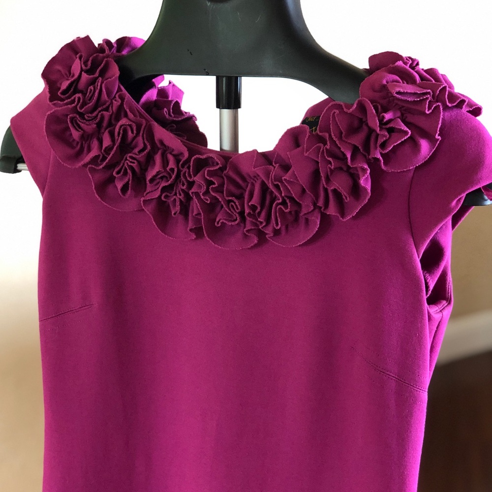 Short sleeve Ann Taylor fuchsia color dress size 2